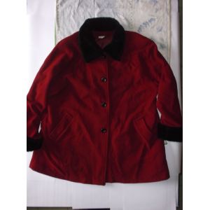 *** Manteau D'hiver Rouge Avec Col Et Poignets Fourr&eacute;s Noirs *** - Vintage - Taille T3 [L / Xl] (14) - Occasion