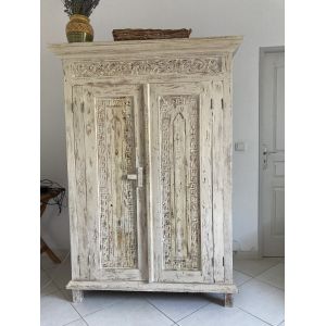 Armoire en bois et une bonnetiere - Occasion