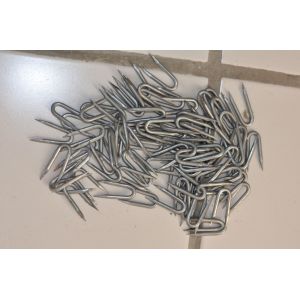 Lot de 80 crampillons diametre 3 mm et longeur 30 mm - Occasion