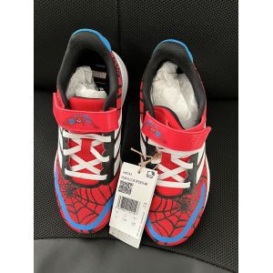 Paire De Basket Adidas Spiderman - 33 - Occasion