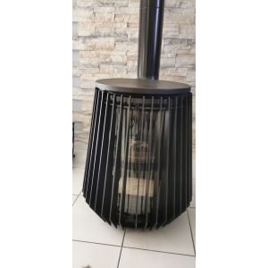 Poêle à bois fonte Invicta à convection inversé - Occasion