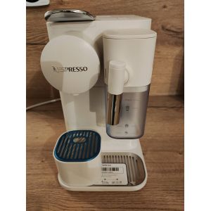 Vends Nespresso machine à café DELONGHI Lattissima EN510W - Occasion