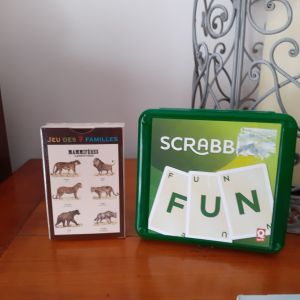 Lot Jeux : Scrabble Format Voyage + Jeu 7 Familles Mammif&egrave;res - Occasion