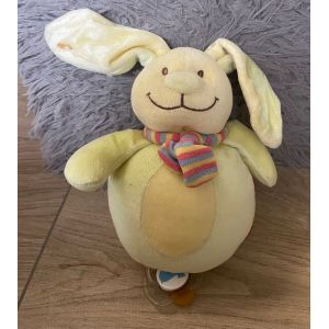 Doudou peluche musical &eacute;veil lapin vert tex &eacute;charpe multicolore - Occasion