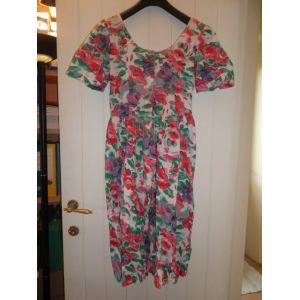 Robe Anny Where Longue Blanche À Fleurs Vertes Et Rouges - Occasion