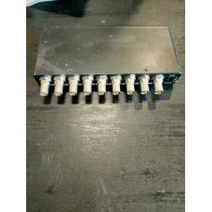1In 8 Out BNC Video Splitter Box Adaptateur De Distributeur Pour Syst&egrave;me De Moniteur Vid&eacute;o - Occasion