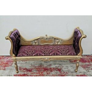 Un Mini Salon En Banquette Style Louis Xv Violet Et Doré Clair Avec Motifs - Occasion