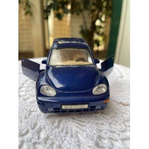 Voiture Miniature Vw Beetle 2000, Echelle 1/24 - Occasion