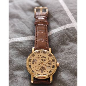 Montre Mécanique A Remontage Manuel - Occasion