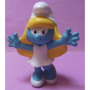 Figurine Schtroumpfette N°02 A " Les Schtroumpfs" 2018 - Peyo / Happy Meal / Mcdonald's - Occasion