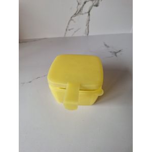Boite Carr&eacute;e Tupperware Jaune - Occasion