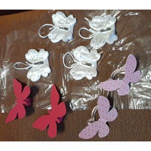 Papillons décoratifs 4 suspensions et 4 décotringles 4 tringles à rideaux papillon fushia et rose 20mm x 22mm etL 70 mm x l 58 mm4 suspension murale en tissu et strass - Occasion