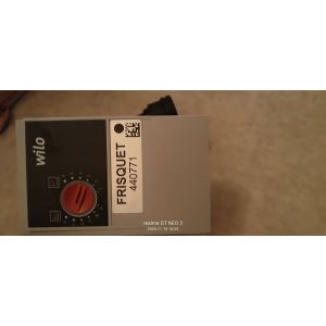 Circulateur Frisquet. En Super état de fonctionnement compatible avec toute les frisquet évolution ,hydronconfort ,ventouse , condensation ,23kw ,25 kw ,32 kw. - Occasion