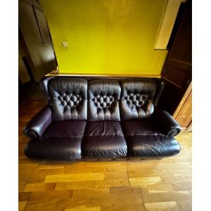 Canap&eacute; Chesterfield 3 places en cuir noir &iquest; Style vintage &eacute;l&eacute;gant - Occasion