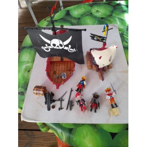 PLAYMOBIL BATEAU PIRATES DE LA TOUR 9522 + RADEAU 6682 - Occasion
