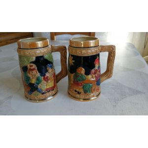 Lot De 2 Chopes De Bière Céramique Motifs En Reliefs - 2x50 Cl - Occasion