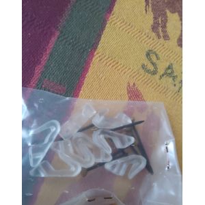 Lot de 8 crochets pour tableaux et cadres l&eacute;gers en plastique transparent - Occasion