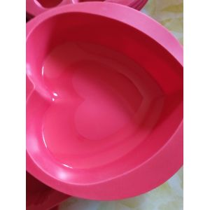 Moule Coeur Silicone Tupperware Rouge État Neuf - Occasion