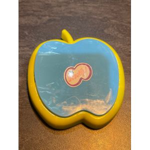 Jouet pomme en plastique - Occasion