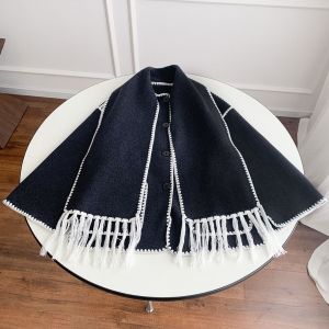 Veste &Agrave; &Eacute;charpe Brod&eacute;e Gris Fonc&eacute; En Laine - Occasion