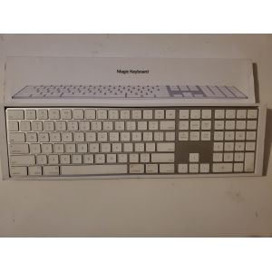 Clavier Sans Fil Apple Magic 2 Blanc QWERTY & Pavé Numérique Bluetooth - Occasion