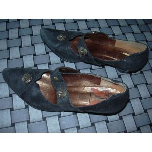 Escarpin Bout Pointu A Talon Bleu Et Doré "P-36 - Occasion