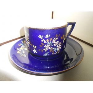 Tasse Et Sous Tasse En Bleu De Four Émaillée - Occasion