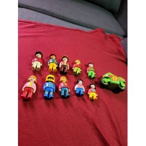 10 figurines playmobil 1er age et une moto - Occasion