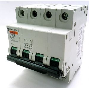 Disjoncteur MERLIN GERIN Multi 9 - C60N - 4 Pôles - 20 A - Courbe D - Occasion