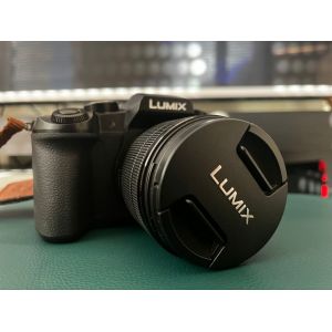Panasonic Lumix DMC-G81 16 mpix + Objectif 12-60mm, 1 par soleil, 1 Batterie - Occasion