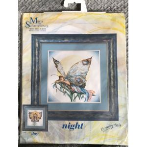 Kit De Point De Croix (40x40 Cm) Fée Lanarte Night (Réf : 23008) Par Maria Van Scharrenburg - Occasion