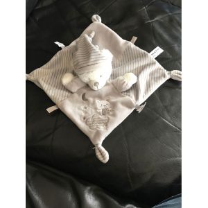 Doudou Plat Ours Max Et Sax Bonnet Gris Blanc Brode Lune Nuage Moon - Occasion