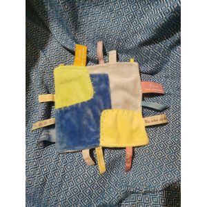 Doudou Plat Bleu Étiquette J'aime Mon Papa Ma Maman Mon Doudou Un Rêve De Bébé - Occasion