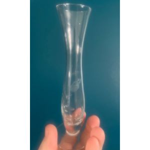 Vase soliflore en verre gravé - Occasion