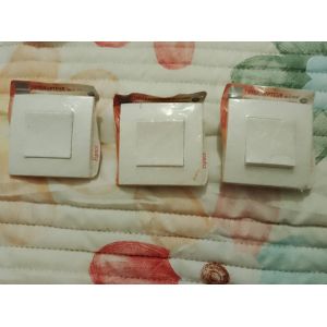 Lot de 3 interrupteurs blancs Arnould vintage années 90 - Occasion