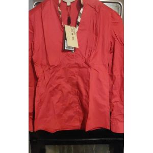 Chemisier Burberry Avec Étiquette. Taille M - Occasion