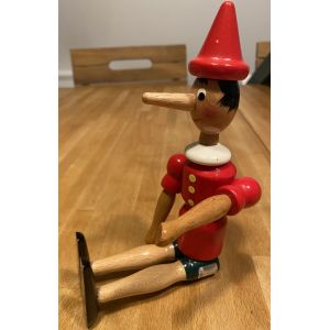 Pinocchio articul&eacute; en bois vernis - Occasion