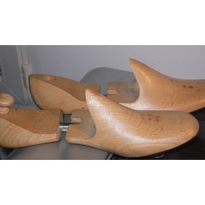 Embauchoir ChaussureEn Bois Taille 6/ 31 - Occasion