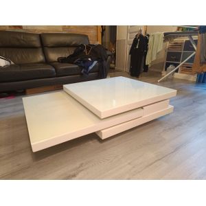Table Basse Pivotante Blanche En Verre Et Plastique - Occasion