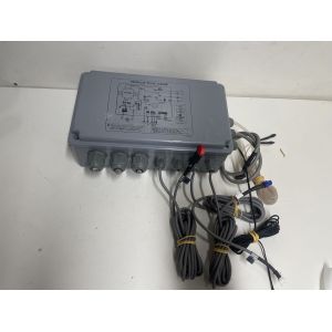 Contrôleur de générateur de vapeur (Hammam/Sauna) - 3 câbles de racor endommagés - Occasion