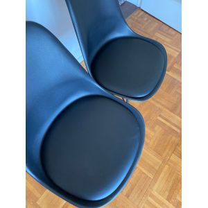 Lot De 4 Chaises Noires Maisons Du Monde - Occasion