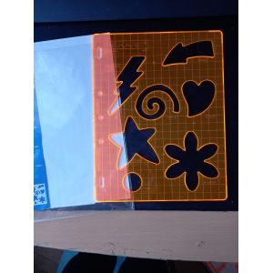 Fiskars Shape Template Gabarit Scrapbooking - Occasion