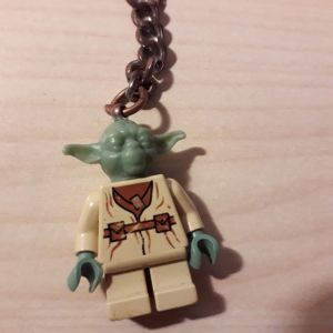 Porte-clés maître Yoda Star Wars légo - Occasion