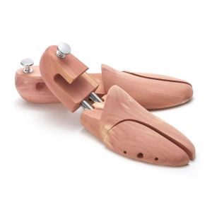 L'embauchoir N&deg;1 C&egrave;dre Rouge - Occasion