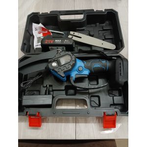 Elagueuse/mini tron&ccedil;onneuse guide 15 cm adaptable pour batterie Makita 18V (une batterie, un chargeur, une chaine + guide et une valise) jamais servi - Occasion