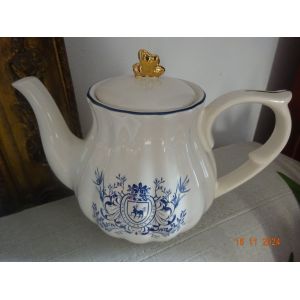 Théière Bridgerton Shondaland Primark Home - Occasion