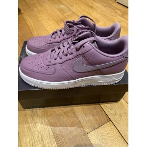Nike Air Force 1 Violet Dust White Taille 43 - Occasion