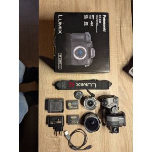 Panasonic Lumix G90 20.3 mpix + Objectif compact 12-32mm + Objectif manuel 7.5mm - Occasion