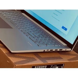 Asus Vivobook S1702ZA-BX218W - 17.3" Intel Core i5 - Ram 16 Go - DD 512 Go - Occasion