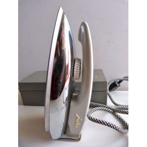 Fer &agrave; repasser de voyage Jura - Occasion